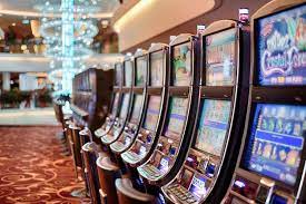 10 Things to Consider When You Play Casino Slots Online